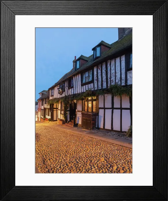 Framed Print : England, East Sussex, Rye, The Famous Mermaid Inn at Night Framed Print : England, East Sussex, Rye, The Famous Mermaid Inn at Night