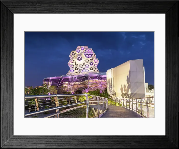 Framed Print : Kaohsiung Music Centre at dusk, Kaohsiung, Taiwan Framed Print : Kaohsiung Music Centre at dusk, Kaohsiung, Taiwan