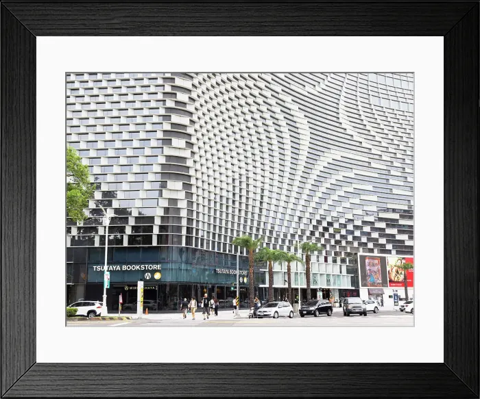 Framed Print : Talee Department Store, Kaohsiung, Taiwan Framed Print : Talee Department Store, Kaohsiung, Taiwan