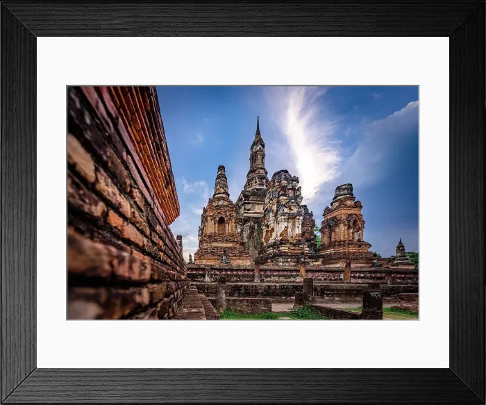 Framed Print : Majestic buddhist stupa and spires, Wat Mahathat, Sukhothai Historical Park, Sukhothai, Thailand