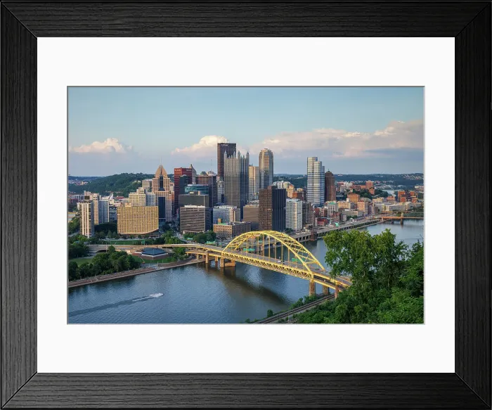 Framed Print : Pittsburgh skyline, Pennsylvania, USA Framed Print : Pittsburgh skyline, Pennsylvania, USA