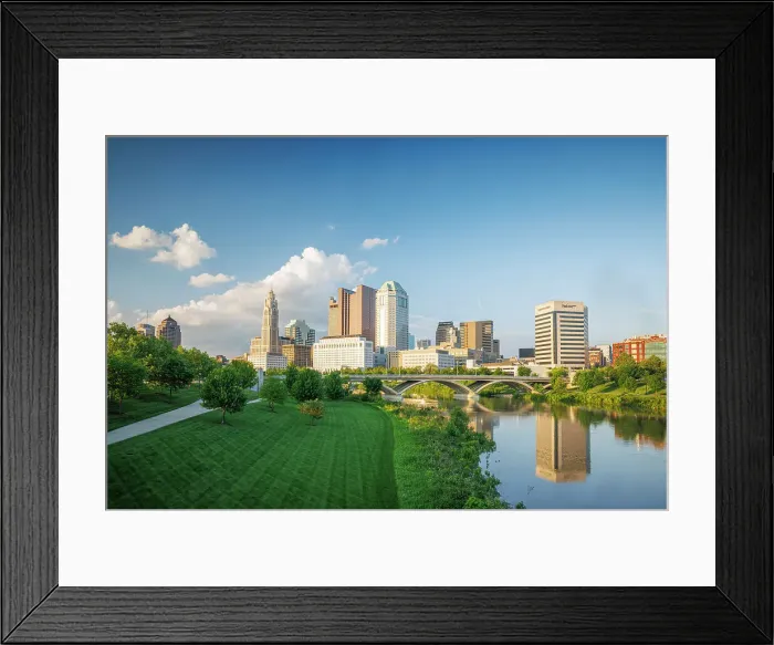 Framed Print : City skyline and Skioto River, Columbus, Ohio, USA Framed Print : City skyline and Skioto River, Columbus, Ohio, USA