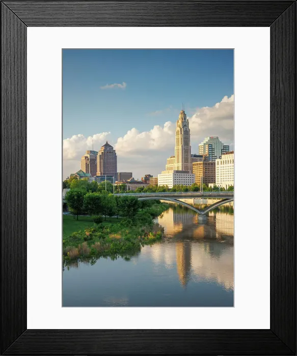 Framed Print : City skyline and Skioto River, Columbus, Ohio, USA Framed Print : City skyline and Skioto River, Columbus, Ohio, USA