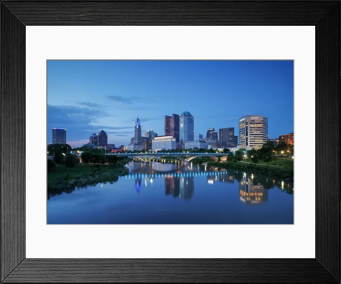 Framed Print : City skyline and Skioto River, Columbus, Ohio, USA Framed Print : City skyline and Skioto River, Columbus, Ohio, USA