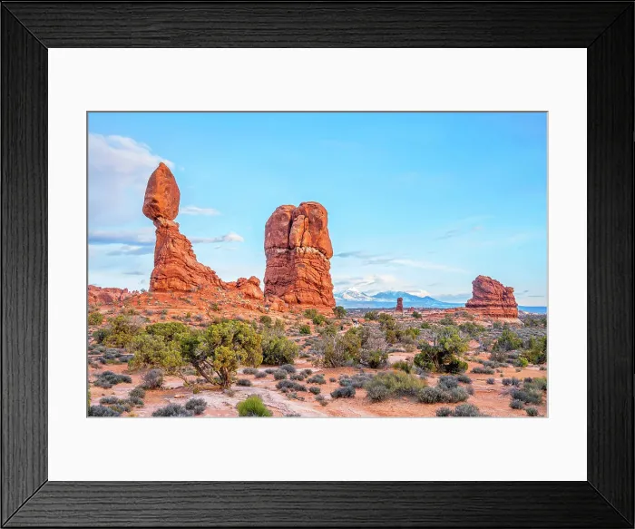 Framed Print : Balanced rock, Arches National Park, Utah, USA Framed Print : Balanced rock, Arches National Park, Utah, USA