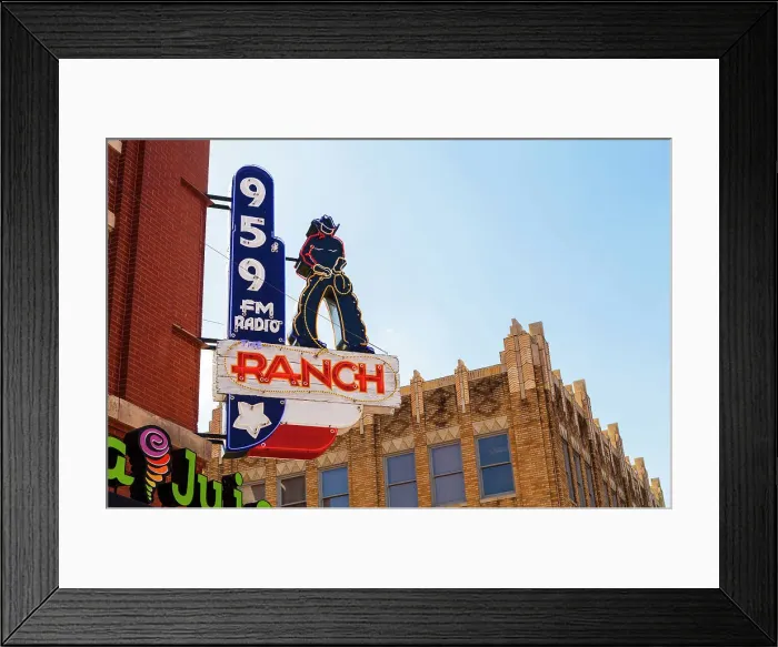 Framed Print : Sundance Square, Fort Worth, Texas, USA Framed Print : Sundance Square, Fort Worth, Texas, USA