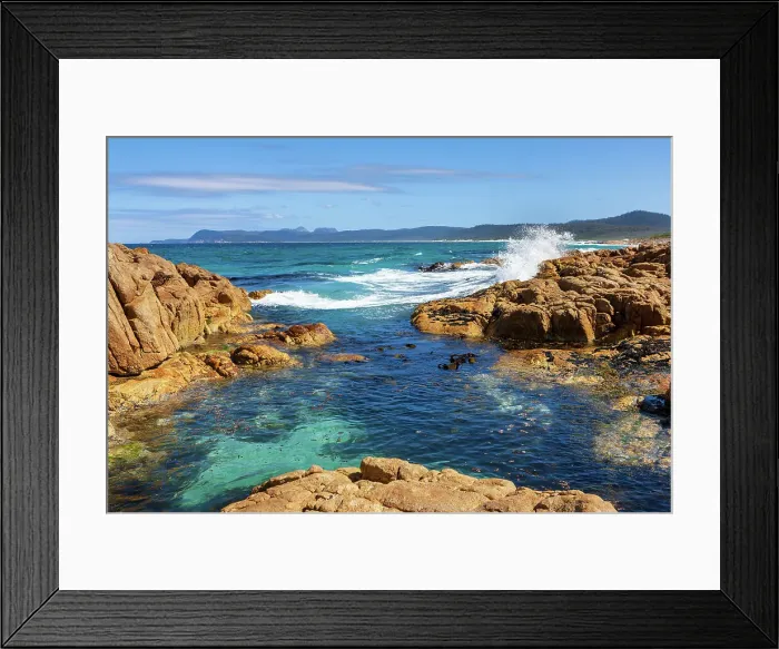 Framed Print : Australia, Tasmania, Freycinet National Park, Friendly Beaches