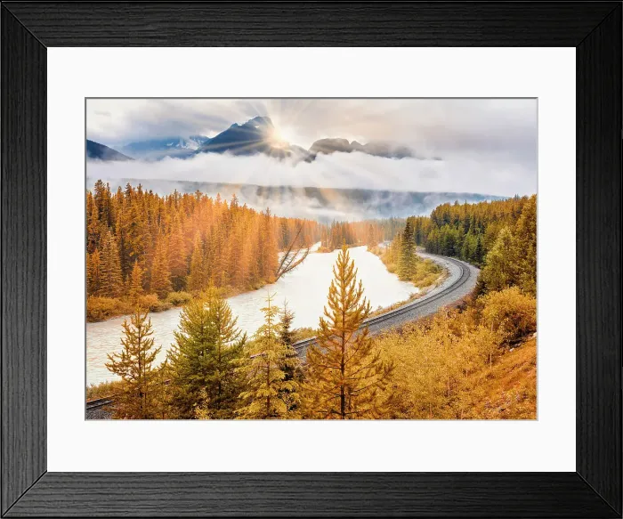 Framed Print : Morants Curve Banff National Park, Alberta, Canada Framed Print : Morants Curve Banff National Park, Alberta, Canada