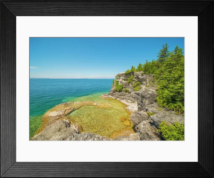 Framed Print : Indian Head Cove on the Bruce Peninsula, Ontario, Canada