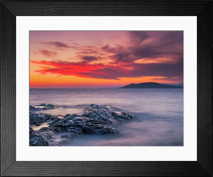 Framed Print : Sunset on Lake Superior, Wawa, Ontario, Canada Framed Print : Sunset on Lake Superior, Wawa, Ontario, Canada