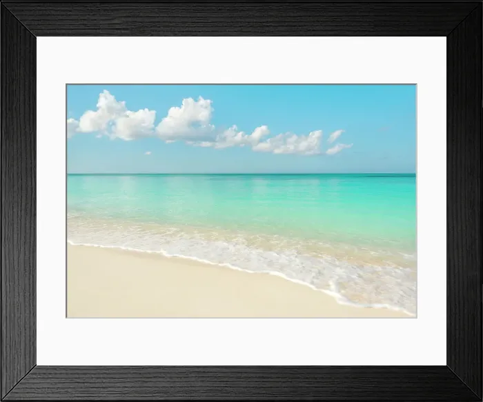 Framed Print : Seven Mile Beach, Grand Cayman, British West Indies Framed Print : Seven Mile Beach, Grand Cayman, British West Indies