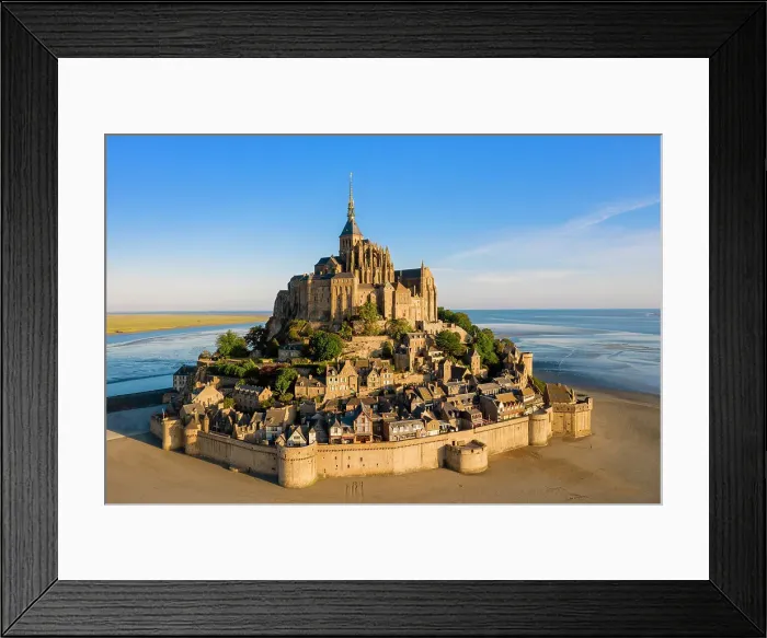 Framed Print : Mont Saint Michel, Manche, Normandy, France Framed Print : Mont Saint Michel, Manche, Normandy, France