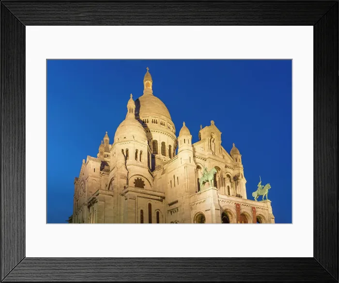 Framed Print : Sacre Coeur Basilica, illuminated at night Montmartre, Paris, France