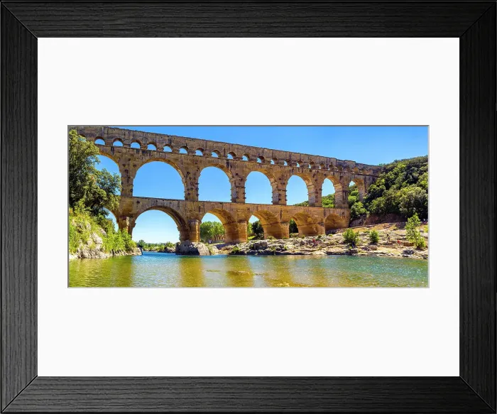 Framed Print : Pont du Gard, Provence, Alpes Cotes d'Azur, France Framed Print : Pont du Gard, Provence, Alpes Cotes d'Azur, France