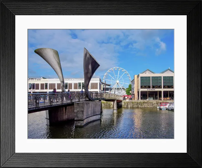 Framed Print : Pero's Bridge, Floating Harbour, Bristol, England, United Kingdom