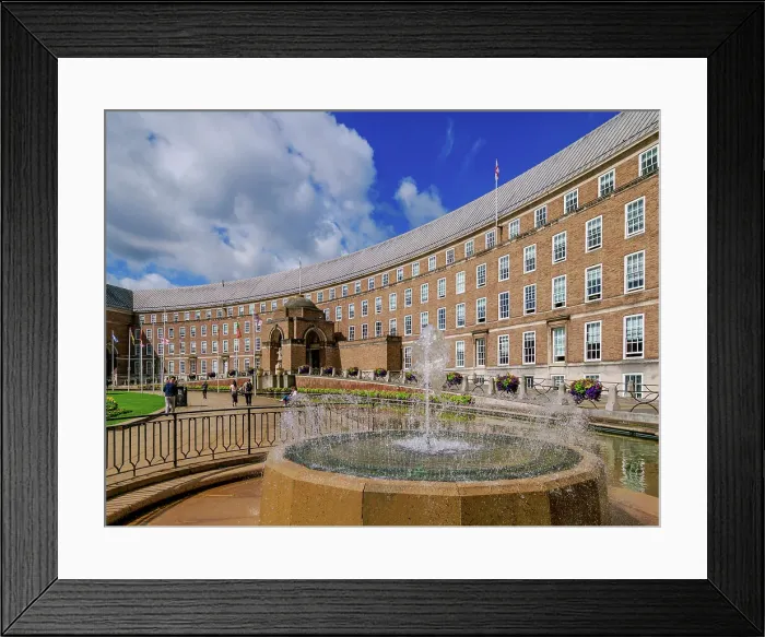 Framed Print : City Hall, College Green, Bristol, England, United Kingdom Framed Print : City Hall, College Green, Bristol, England, United Kingdom