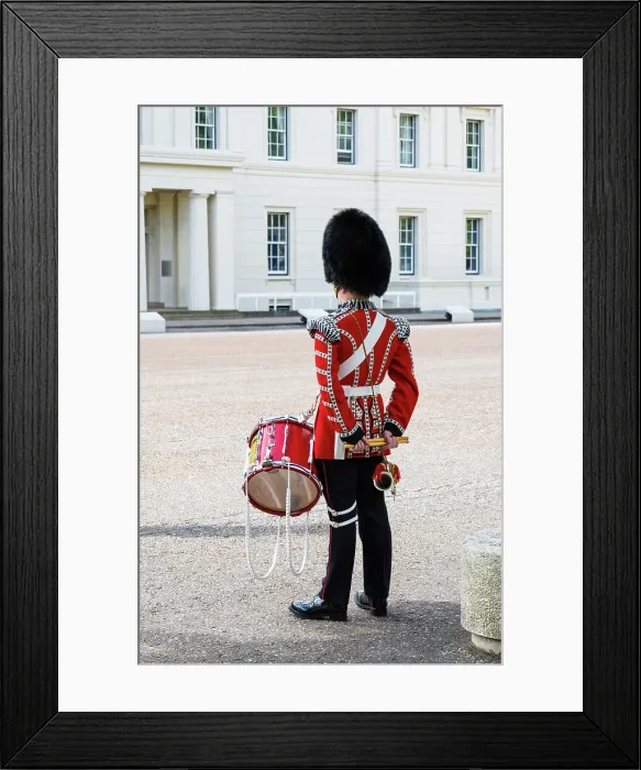 Framed Print : A Goldstream band musician, at Changing the Guard ceremony (Guard Mounting) outside Wellington Barracks, London, England Framed Print : A Goldstream band musician, at Changing the Guard ceremony (Guard Mounting) outside Wellington Barracks, London, England