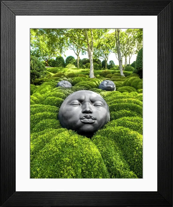 Framed Print : Les Jardins, ETRETAT Seine Maritime, Normany, France Framed Print : Les Jardins, ETRETAT Seine Maritime, Normany, France