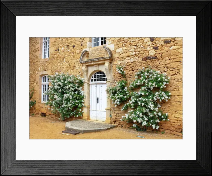 Framed Print : The front door of Eyrignac manor house & gardens, Dordogne, Nouvelle Aquitaine, France Framed Print : The front door of Eyrignac manor house & gardens, Dordogne, Nouvelle Aquitaine, France