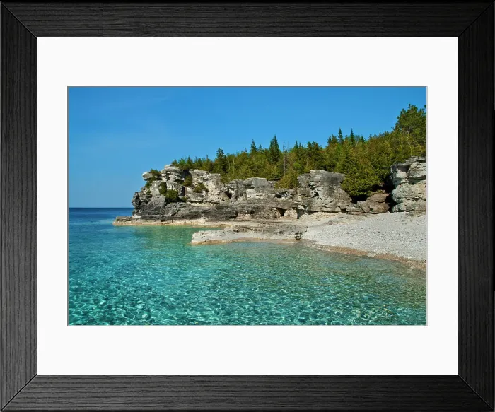 Framed Print : Indian Head Cove on Georgian Bay along the Niagara Escarpment on the Bruce Peninsula, Ontario, Canada Framed Print : Indian Head Cove on Georgian Bay along the Niagara Escarpment on the Bruce Peninsula, Ontario, Canada
