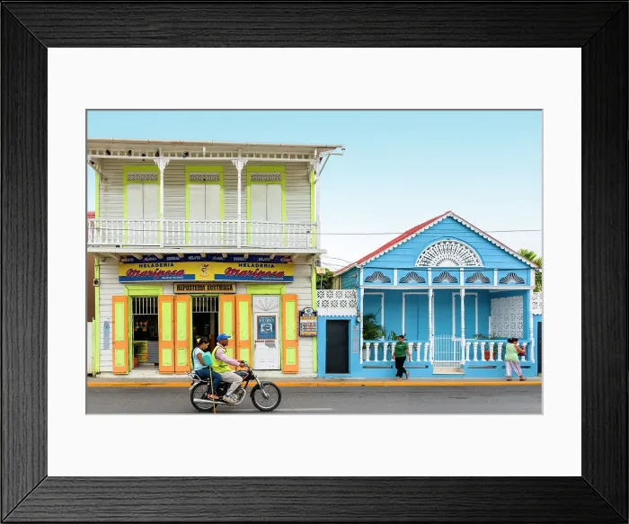Framed Print : Puerto Plata, Reposteria Austriaca, authentic austrian cafe, Parque central, Dominican Republic Framed Print : Puerto Plata, Reposteria Austriaca, authentic austrian cafe, Parque central, Dominican Republic