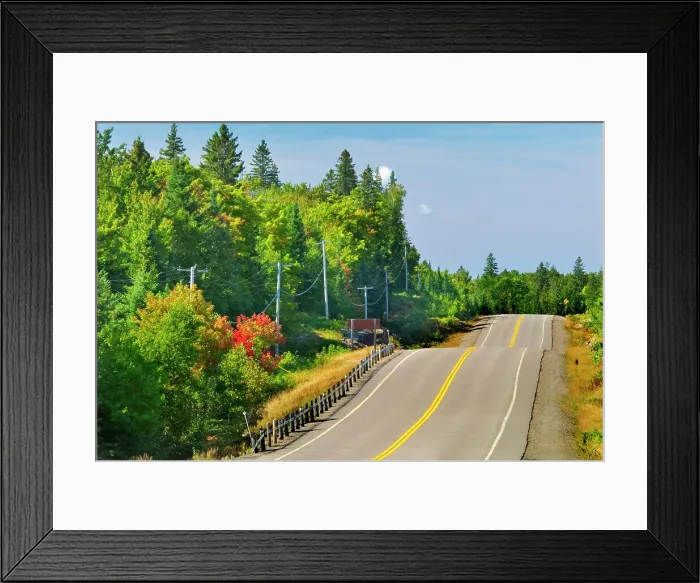 Framed Print : Highway 60 in Algonquin Provincial Park, Ontario, Canada