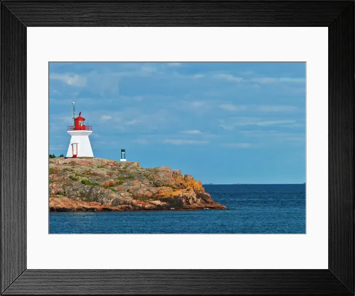 Framed Print : East Lighthouse at Red Rock Point on Georgian Bay in Killarney, Ontario, Canada