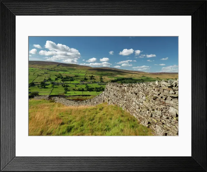 Framed Print : View Over Healaugh, Swaledale, Yorkshire Dales National Park, England Framed Print : View Over Healaugh, Swaledale, Yorkshire Dales National Park, England