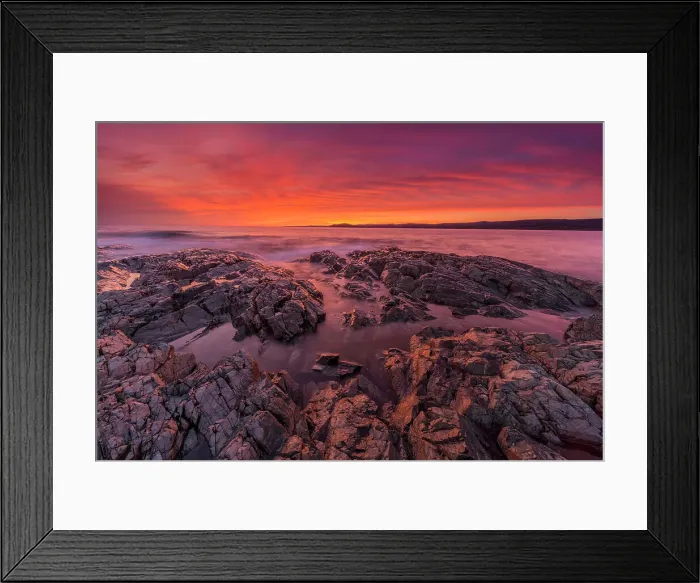 Framed Print : Sunset along the rugged coast of Lake Superior, Ontario, Canada Framed Print : Sunset along the rugged coast of Lake Superior, Ontario, Canada