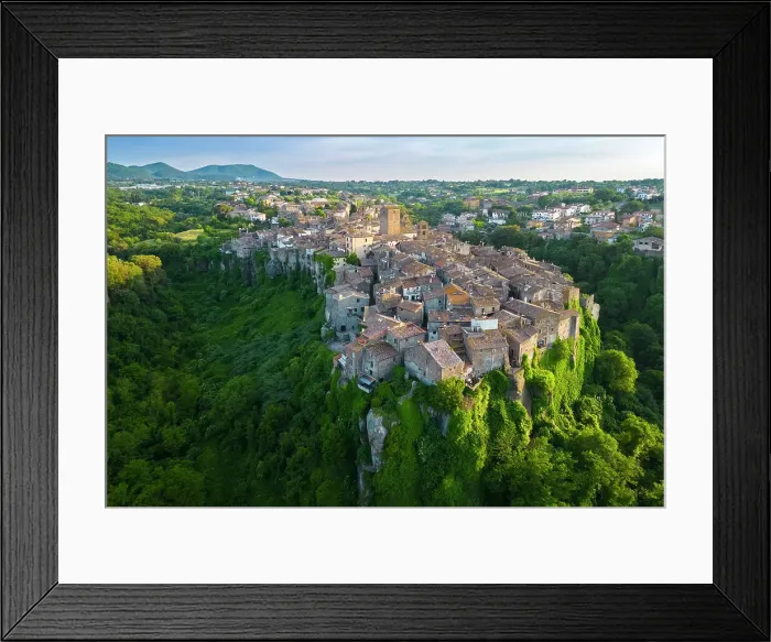 Framed Print : Sunset on the the small town of Vitorchiano. Vitorchiano, Viterbo district, Lazio, Italy, Europe Framed Print : Sunset on the the small town of Vitorchiano. Vitorchiano, Viterbo district, Lazio, Italy, Europe