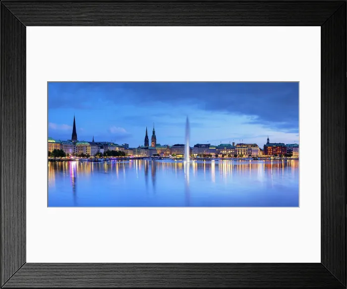 Framed Print : Binnenalster at dusk, Hamburg, Germany Framed Print : Binnenalster at dusk, Hamburg, Germany
