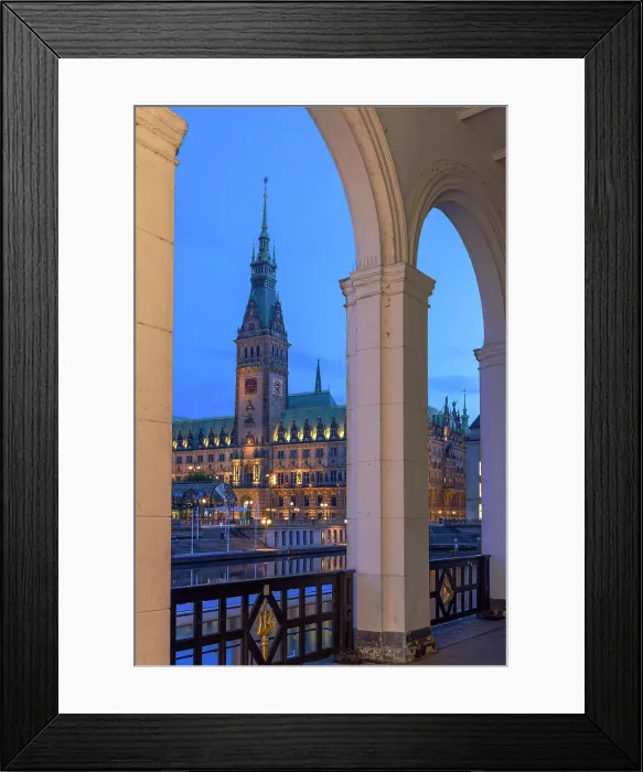 Framed Print : Rathaus (Town Hall) at dusk, Hamburg, Germany Framed Print : Rathaus (Town Hall) at dusk, Hamburg, Germany
