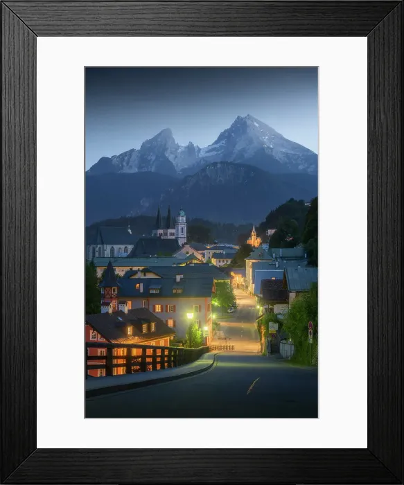 Framed Print : Berchtesgaden, with the Watzmann peak rising in the background. Bavaria, Germany Framed Print : Berchtesgaden, with the Watzmann peak rising in the background. Bavaria, Germany