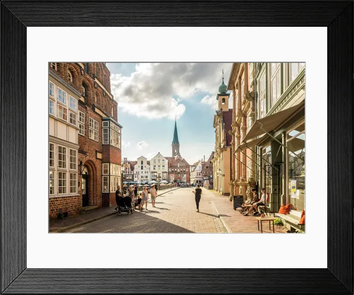 Framed Print : Historic houses in Lunertorstrasse in the old town, Luneburg, Lower Saxony, Germany Framed Print : Historic houses in Lunertorstrasse in the old town, Luneburg, Lower Saxony, Germany