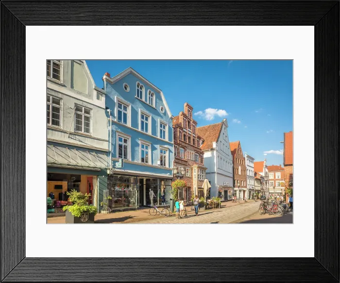 Framed Print : Historic houses in Rosenstrasse in the old town, Luneburg, Lower Saxony, Germany Framed Print : Historic houses in Rosenstrasse in the old town, Luneburg, Lower Saxony, Germany