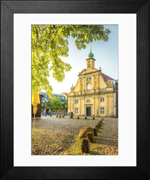 Framed Print : Old department store in the old town, Luneburg, Lower Saxony, Germany Framed Print : Old department store in the old town, Luneburg, Lower Saxony, Germany
