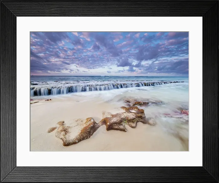 Framed Print : Sunset on the Caribbean Sea at Consuelos Beach on Grand Cayman, Cayman Islands, British West Indies Framed Print : Sunset on the Caribbean Sea at Consuelos Beach on Grand Cayman, Cayman Islands, British West Indies