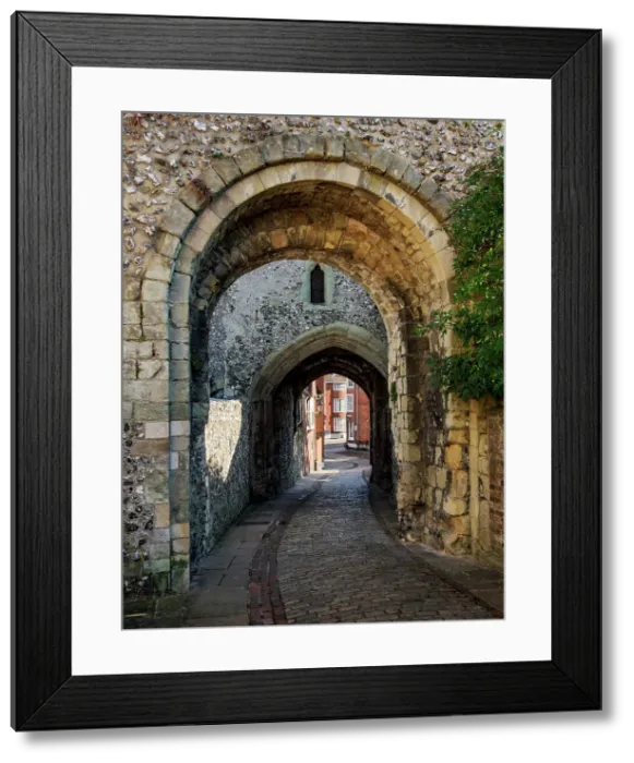 Framed Print : Castle Gate, Lewes, East Sussex, England, United Kingdom Framed Print : Castle Gate, Lewes, East Sussex, England, United Kingdom