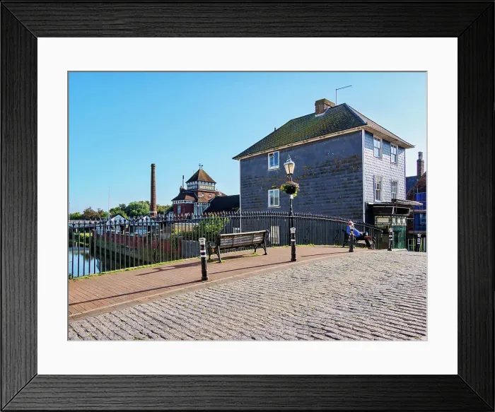 Framed Print : Cliffe High St Bridge over River Ouse, Lewes, East Sussex, England, United Kingdom Framed Print : Cliffe High St Bridge over River Ouse, Lewes, East Sussex, England, United Kingdom