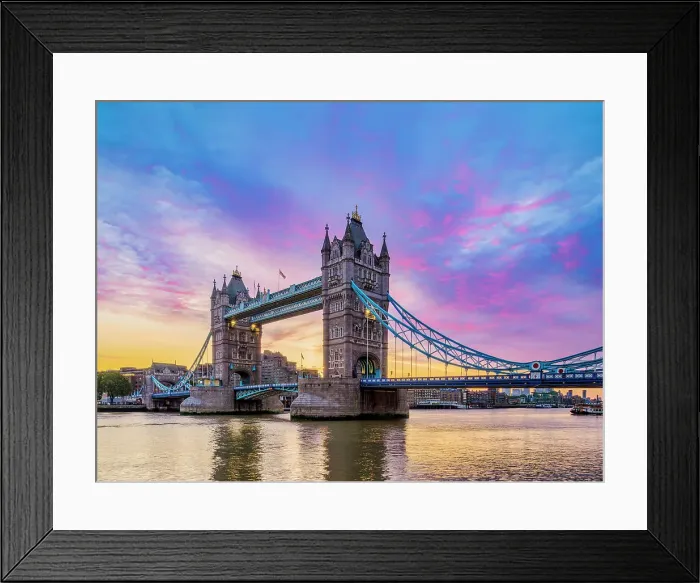 Framed Print : Tower Bridge at sunrise, London, England, United Kingdom Framed Print : Tower Bridge at sunrise, London, England, United Kingdom