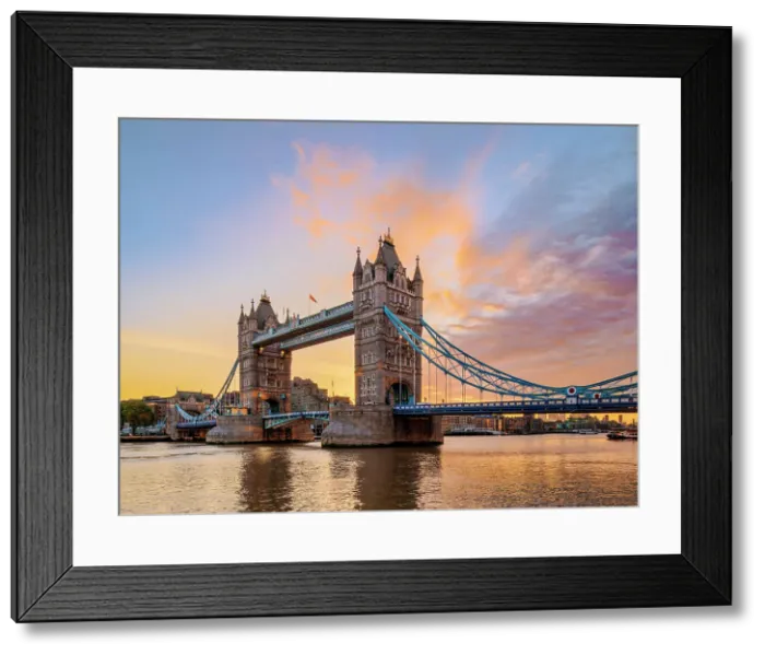Framed Print : Tower Bridge at sunrise, London, England, United Kingdom Framed Print : Tower Bridge at sunrise, London, England, United Kingdom
