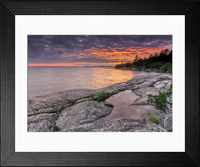 Framed Print : Sunset on Georgian Bay, Parry Sound, Ontario, Canada Framed Print : Sunset on Georgian Bay, Parry Sound, Ontario, Canada