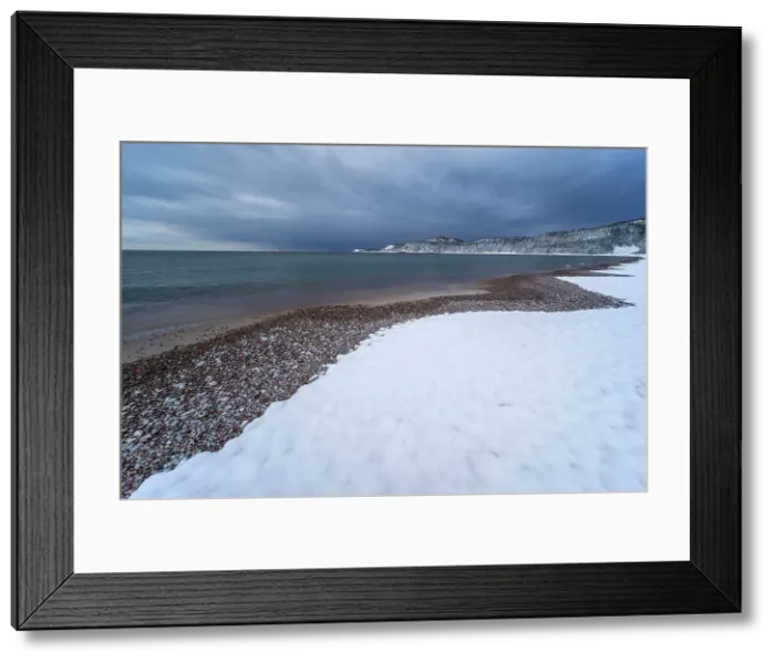 Framed Print : Early snowfall at Old Woman Bay on Lake Superior in Lake Superior Provincial Park, Ontario, Canada Framed Print : Early snowfall at Old Woman Bay on Lake Superior in Lake Superior Provincial Park, Ontario, Canada