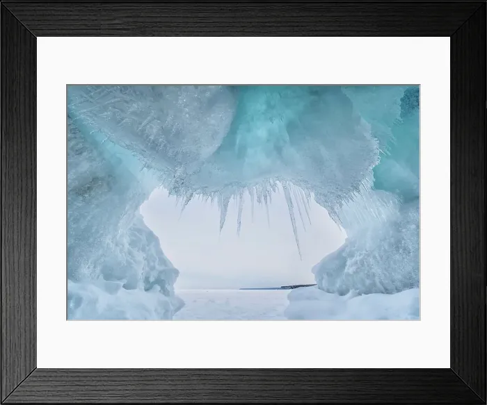 Framed Print : Winter on Georgian Bay along the Niagara Escarpment at Bruce Peninsula National Park, Ontario, Canada Framed Print : Winter on Georgian Bay along the Niagara Escarpment at Bruce Peninsula National Park, Ontario, Canada