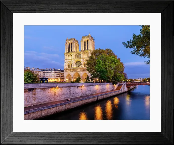 Framed Print : Notre Dame, Paris, France