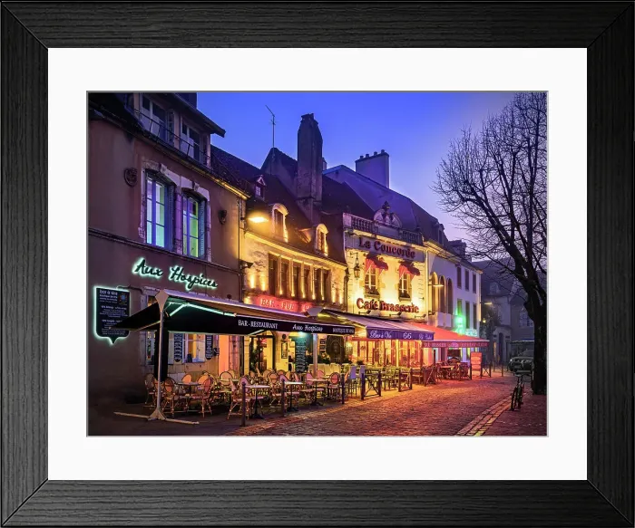 Framed Print : Cafes and Restaurants at Historic Center in Beaune, Cote D'Or, Burgundy, France Framed Print : Cafes and Restaurants at Historic Center in Beaune, Cote D'Or, Burgundy, France