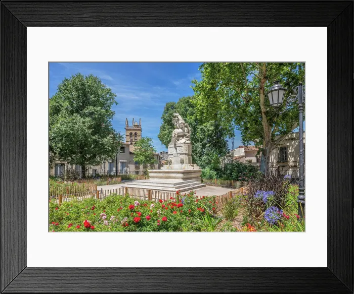 Framed Print : Place de la Canourgue, Montpellier, Herault, Languedoc-Roussillon, Occitanie, France