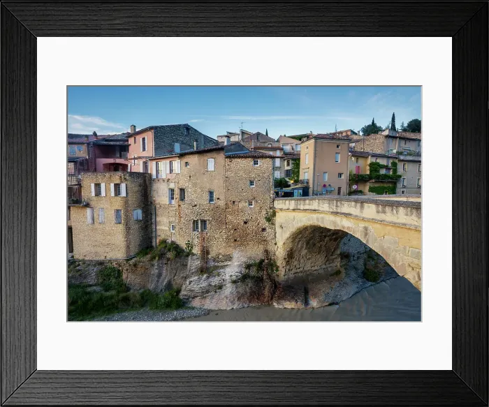 Framed Print : France, Provence, region Vaucluse, Vaison-la-Romaine town Framed Print : France, Provence, region Vaucluse, Vaison-la-Romaine town