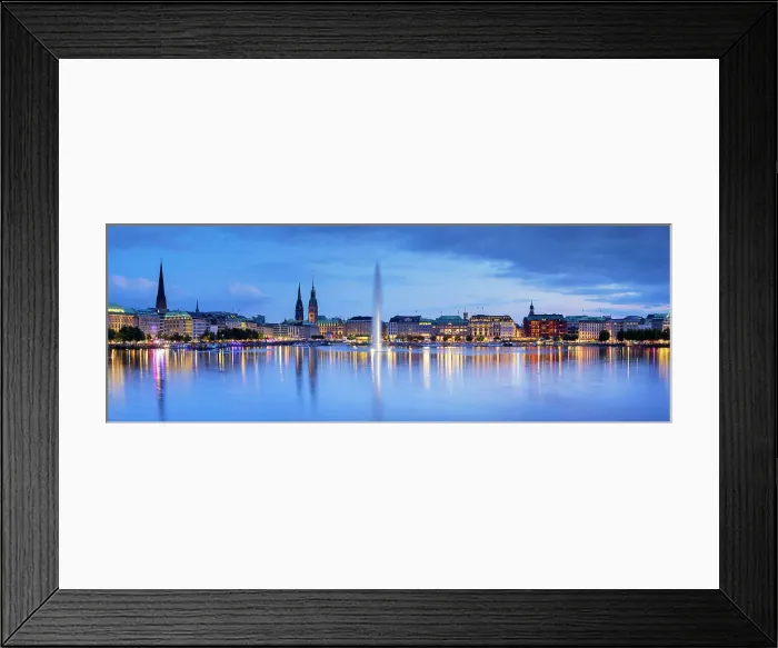 Framed Print : Binnenalster at dusk, Hamburg, Germany Framed Print : Binnenalster at dusk, Hamburg, Germany