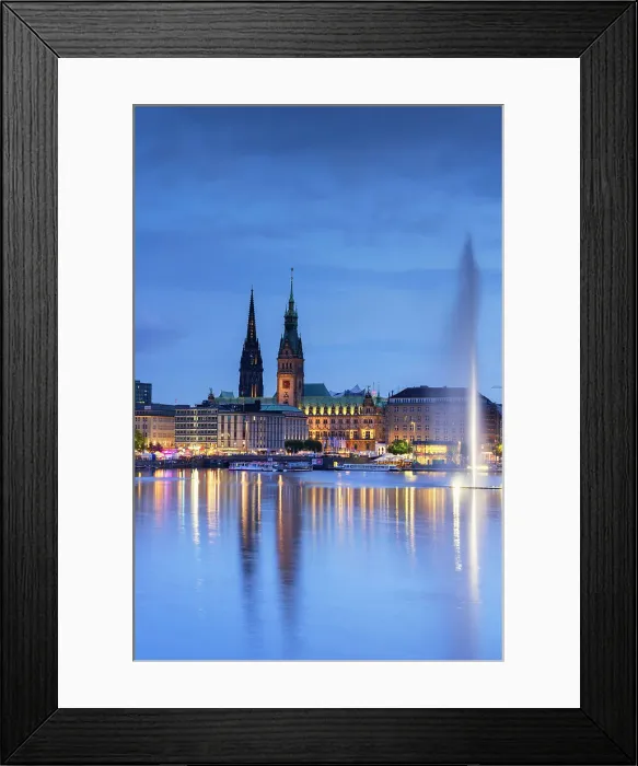 Framed Print : Binnenalster at dusk, Hamburg, Germany Framed Print : Binnenalster at dusk, Hamburg, Germany